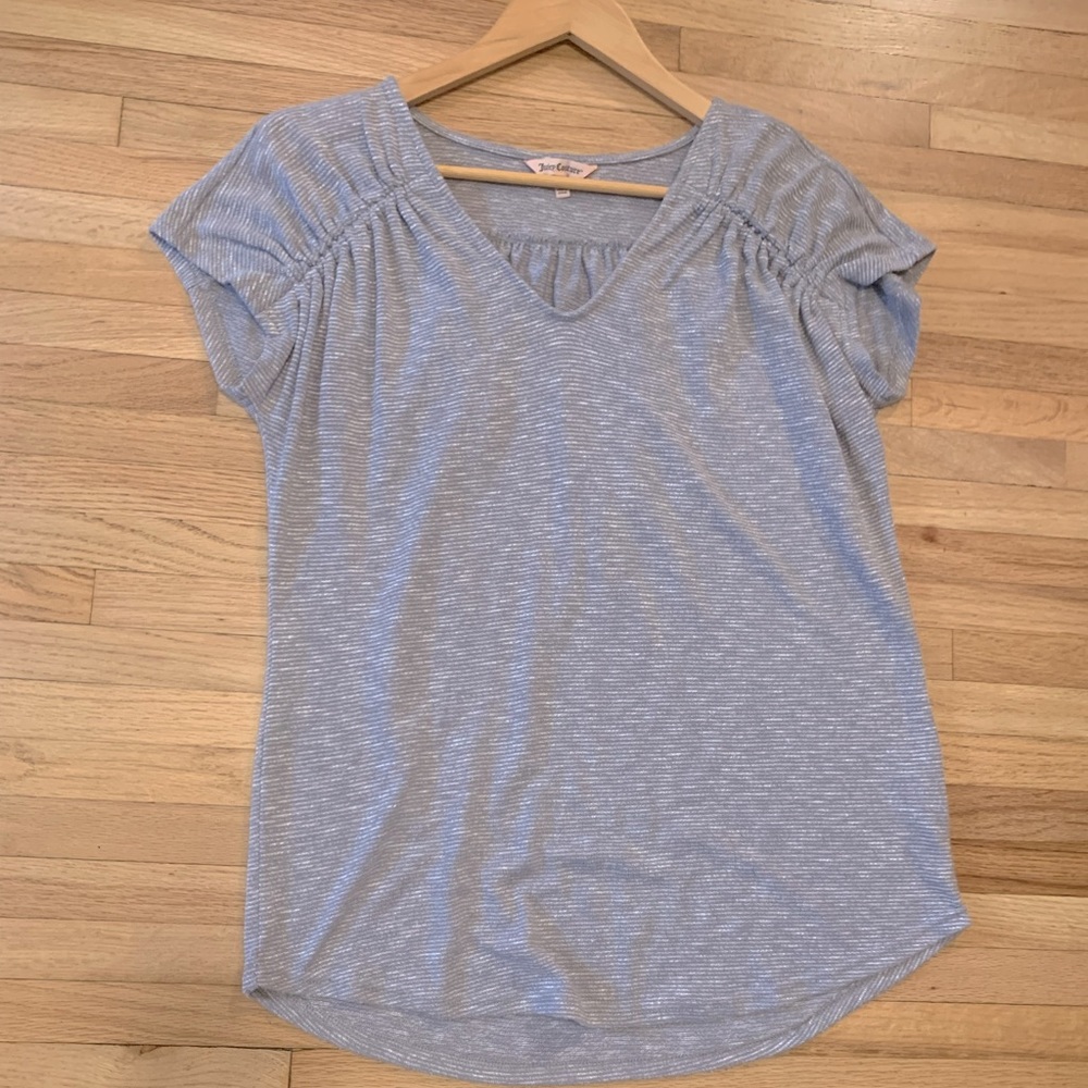 Juicy Couture Medium short sleeve top silver/gray